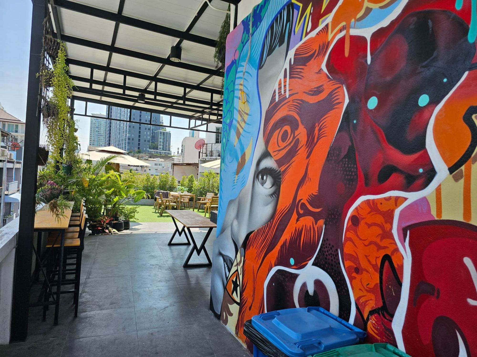 Urban Jungle Hostel Bangkok Kültér fotó
