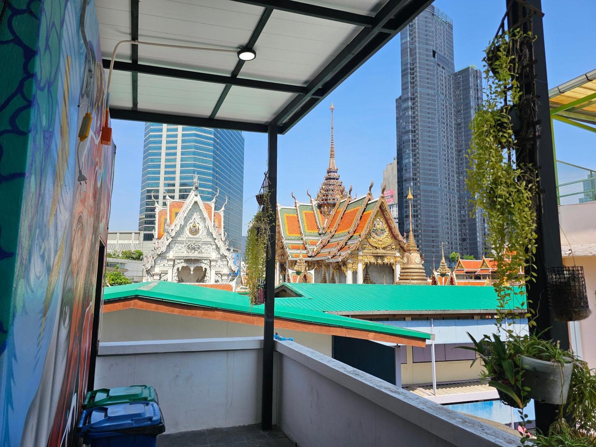 Urban Jungle Hostel Bangkok Kültér fotó