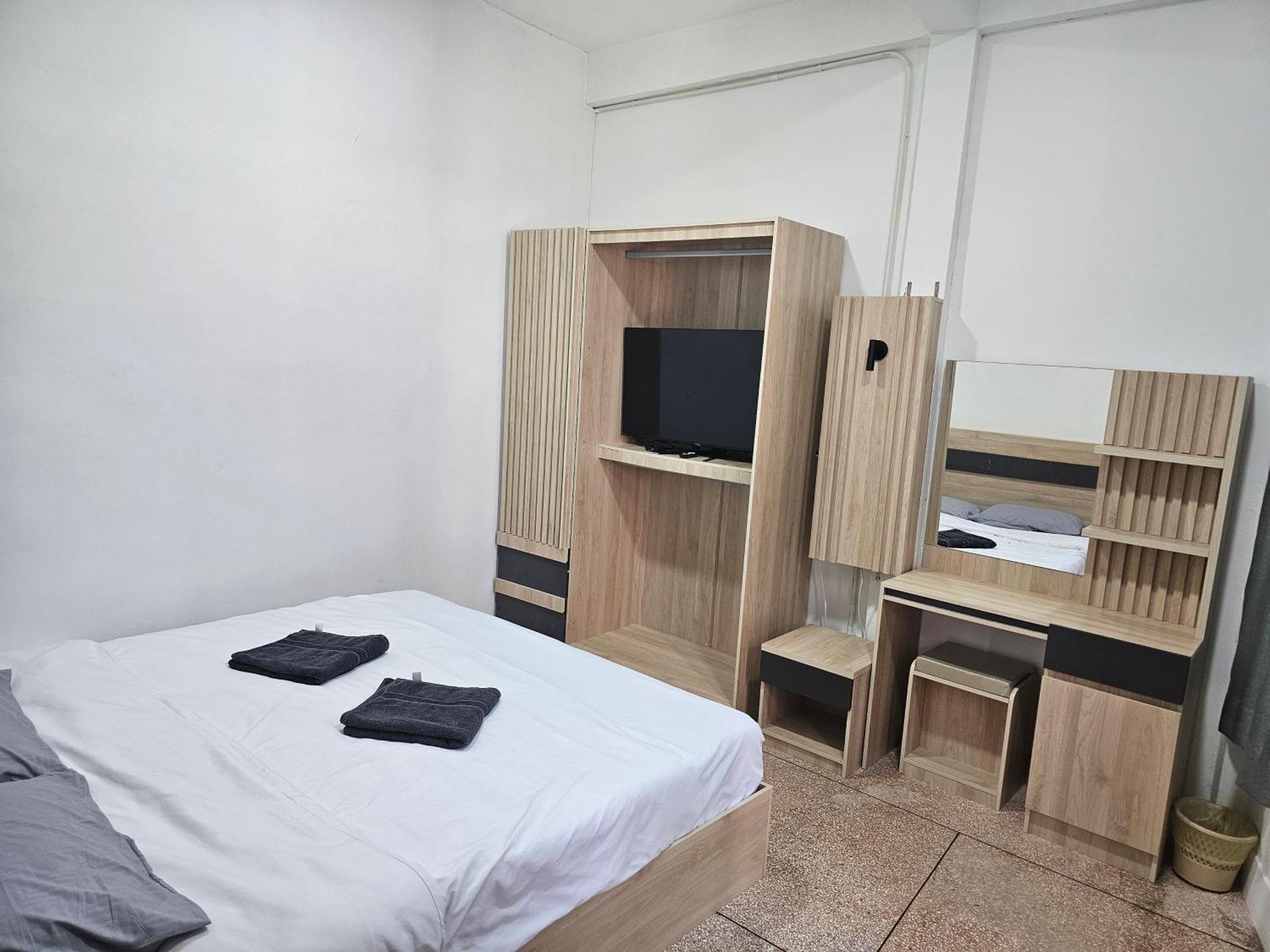 Urban Jungle Hostel Bangkok Kültér fotó